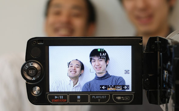 Ascii Jp キヤノンはリアル800万画素 Hdビデオカメラ登場 3 3