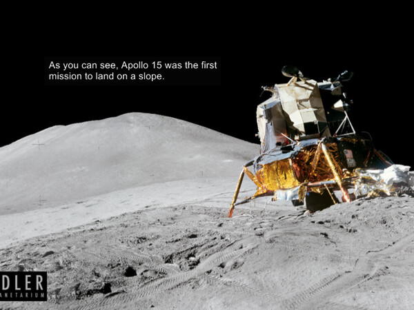 アポロ15号が着陸した月面のパノラマ写真
