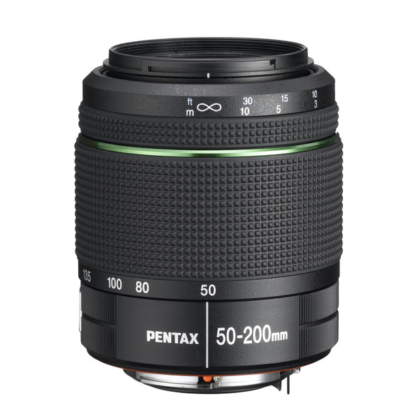 「smc PENTAX-DA 50-200mm F4-5.6ED WR」（実売3万円前半）