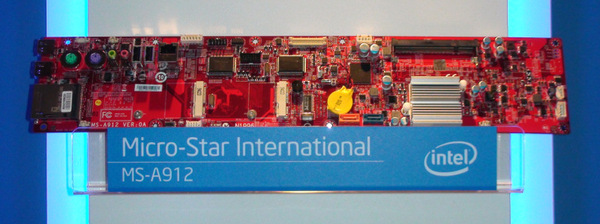MSIの横長ネットトップ用Atomマザーボード「MS-A912」