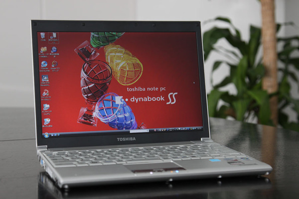 Dynabook SS RX2/WAJはノートパソコンとしては最大級の512GB SSDを搭載