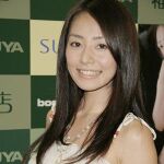 危ない写真がいっぱい!?　谷桃子が超ギリギリな“乱れる”写真集を発売!!