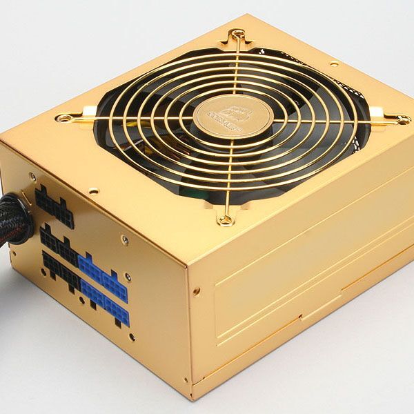 ASCII.jp：幻の80PLUS GOLD電源を金メッキ！ これが真のGOLD認証だ (1/5)