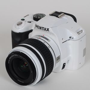 カメラ デジタルカメラ ASCII.jp：私はなぜ「K-x」を買っちゃったのか？ (1/3)