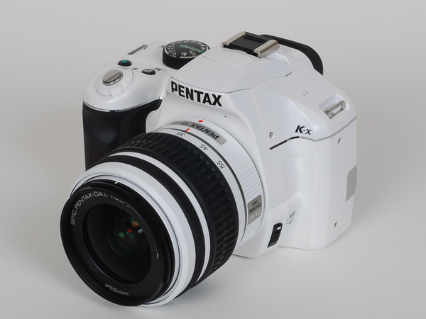 カメラ デジタルカメラ ASCII.jp：私はなぜ「K-x」を買っちゃったのか？ (1/3)
