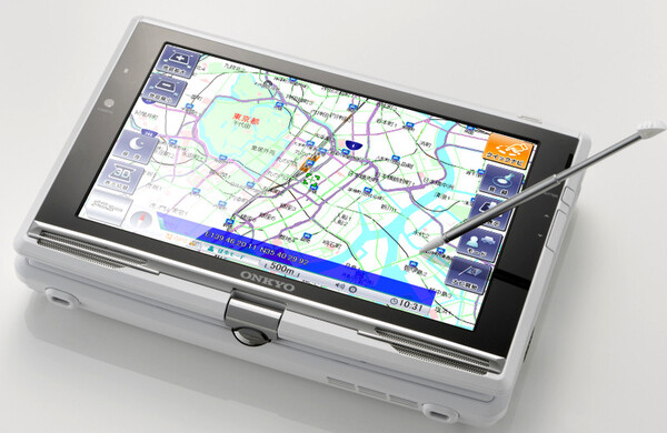 携帯GPSナビ的な使い方も可能
