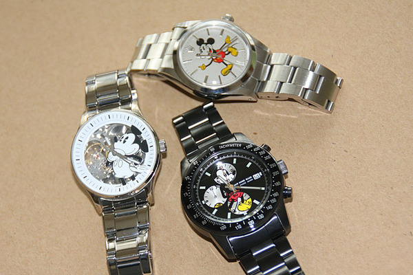 Ascii Jp シークレット に惚れた ミッキーマウス腕時計 1 2