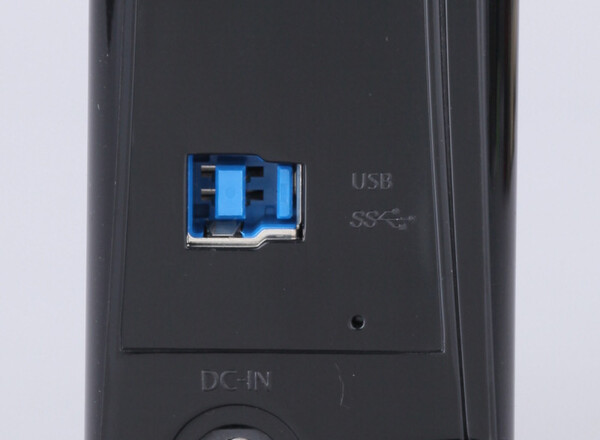 USB 3.0 Bコネクター