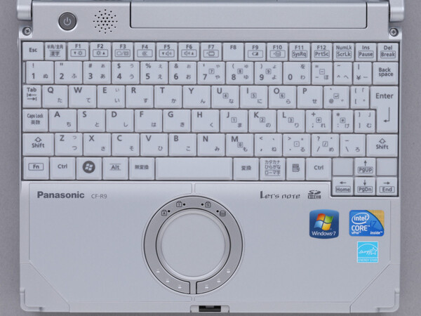 R8世代から変わらないキーボード