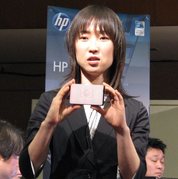 ☆残り8台！シンクライアント！hp MultiSeat Thin Clint [M/N: TPC-W004-TC， P/N: 672641-001]！(#F0-523)☆ ：日本HP、1台のマシンを10人で共有するMultiPoint Server搭載機