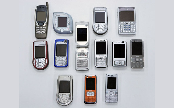 クラシック Nokia 携帯電話
