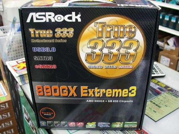 「890GX Extreme3」
