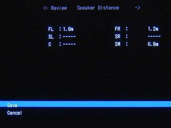 完了時の画面。リモコン操作で、測定結果（スピーカーの距離、音量レベルなど）を表示することもできる