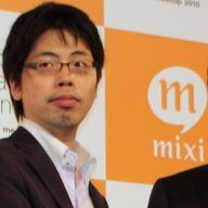mixiはFacebookの日本侵攻を食い止められるか？