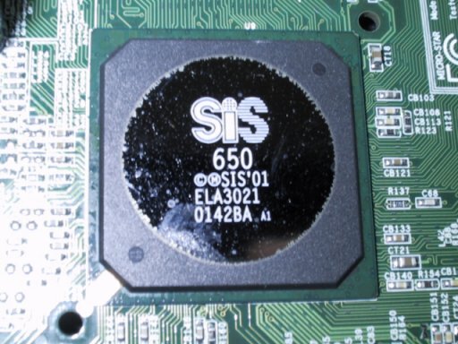 SiS650