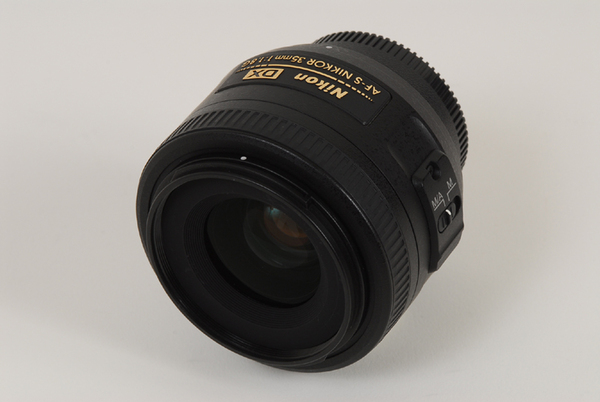 「AF-S DX NIKKOR 35mm f/1.8G」
