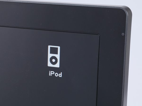 iPodモードに切り替えると、画面上に写真のようなiPodマークが一瞬表示される