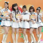 AKB48の秋元才加ら、「Bamboo Fun」を使って七夕の願い事！