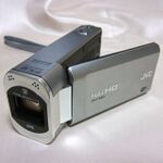 iPhoneとコラボできるビデオカメラ「JVC GZ-VX770」（前編）