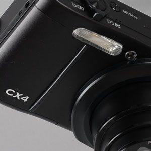 ASCII.jp：クリエイティブモードで多様性アップの「CX4」 (1/3)