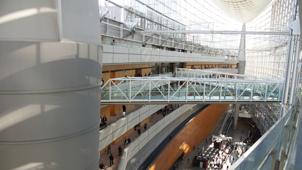 東京国際フォーラムのガラス棟4～7階のすべての部屋とD棟の一部を使用する大規模なオーディオイベント。全部をゆっくり回ると1日かかる