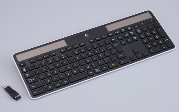 Logicool Wireless Solar Keyboard K750