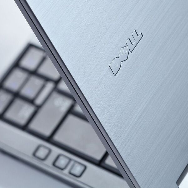 DELL Latitude E4310 ノートPC デル、法人向けノートPC「Latitude E」シリーズ - 価格.com