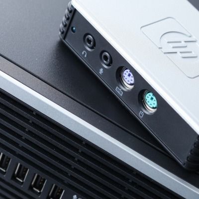 ASCII.jp：USB接続でカンタン構築、HPのシンクライアントを試す (1/5)