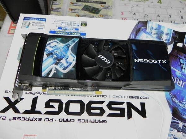 ASCII.jp：MSIからデュアルGPU「GeForce GTX 590」搭載カードが登場