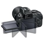 ASCII.jp：バリアングル液晶搭載のニコン「D5000」登場