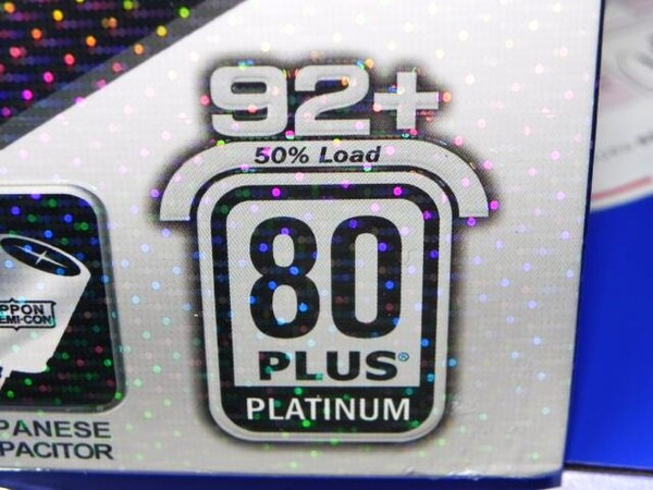 「80PLUS Platinum」