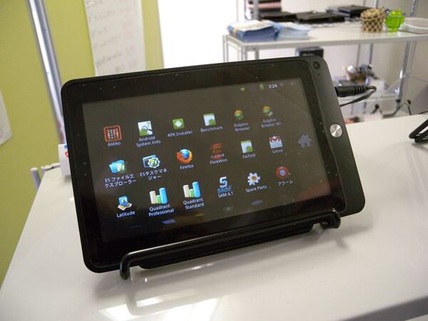 ASCII.jp：今度はB！ Android 2.3搭載の「Bpad 707」登場