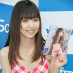 18歳になった船岡咲、高校卒業記念で色っぽい水着にも挑戦!!