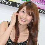 男ゴコロをくすぐる学ラン姿も！　20本目になる原幹恵のDVD