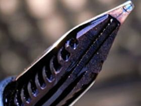 ASCII.jp：抜群の書き味！ ヴィトンの「レアモノ」万年筆 (1/2)