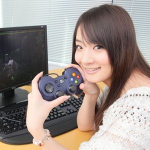 Ascii Jp 山本彩乃もガチプレイ ゲーマーが選ぶゲームパッド 1 3