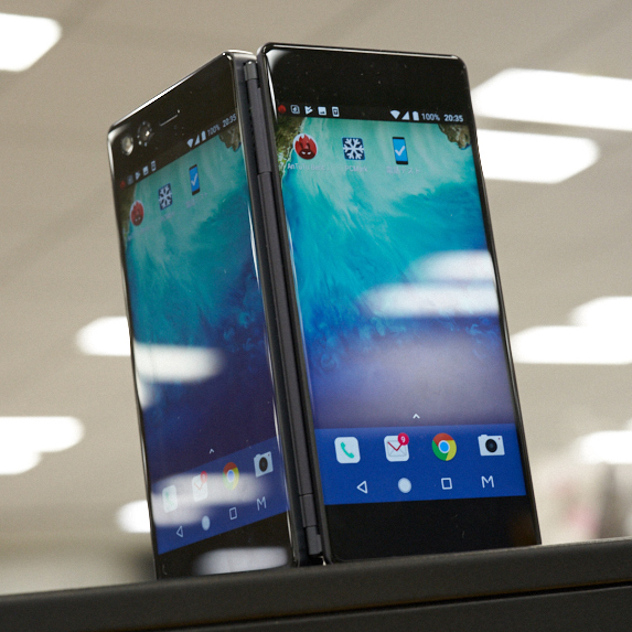 ASCII.jp：2画面スマホ「M Z-01K」の4つのモードを駆使すると可能性が