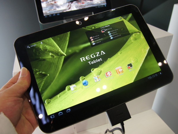 同時発表の「REGZA Tablet　AT700/35D」