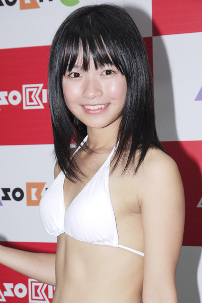 Ascii Jp もうすぐ16歳の美少女 百川晴香のドキドキ最新dvd 1 2