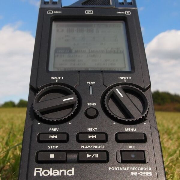 ASCII.jp：USTにも使えるオーディオレコーダー「Roland R-26」は買いだ 
