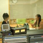 「電撃大賞」のラジオ収録現場の吉木りさを突撃取材