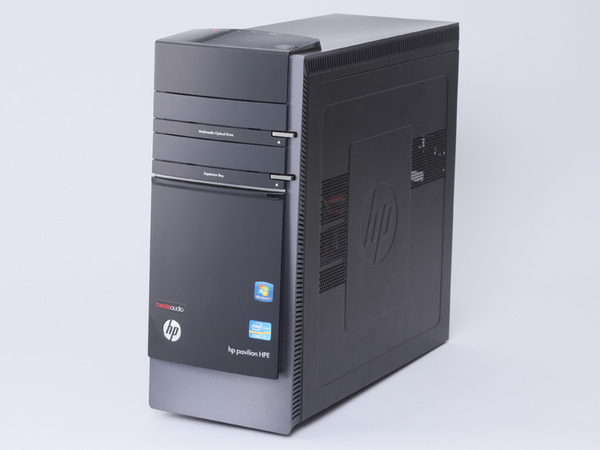 日本HPの「HP Pavilion Desktop PC h8」。ドライブベイを2つ備えるなど、拡張性にすぐれたタワー型筐体を採用している