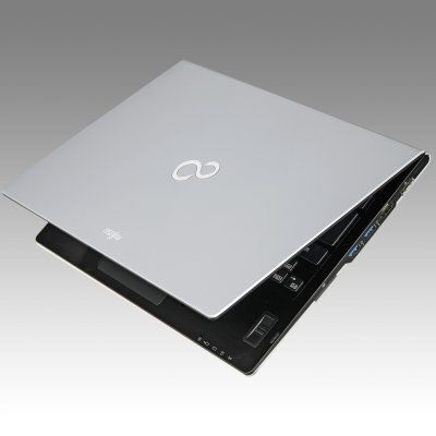 ASCII.jp：セキュリティ強化の企業向けUltrabook「LIFEBOOK U772/E」