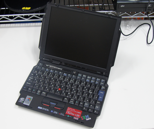 懐かしい「ThinkPad i s30」を再び間近で見られる！