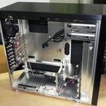 ASCII.jp：北欧発Fractal Designから静音ケースの新モデル「Define R4」