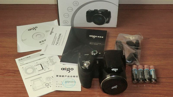 今回は中国でハイエンドコンパクトデジタルカメラを買ってみました