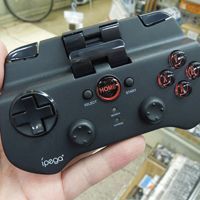 ASCII.jp：ゲームが楽しい！ スマホで使える3980円のゲームパッド