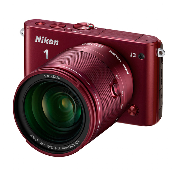 同時期に発売される新レンズが付属する「Nikon 1 J3」の小型10倍ズームキット
