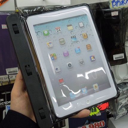 Ascii Jp Ipad Miniをお風呂で使え 7型タブ用防水ケース