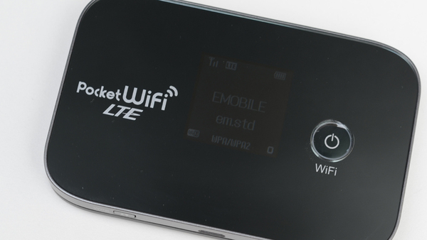 Ascii Jp 実測17mbps超にびっくり イー モバ Pocket Wifi Lte 1 2